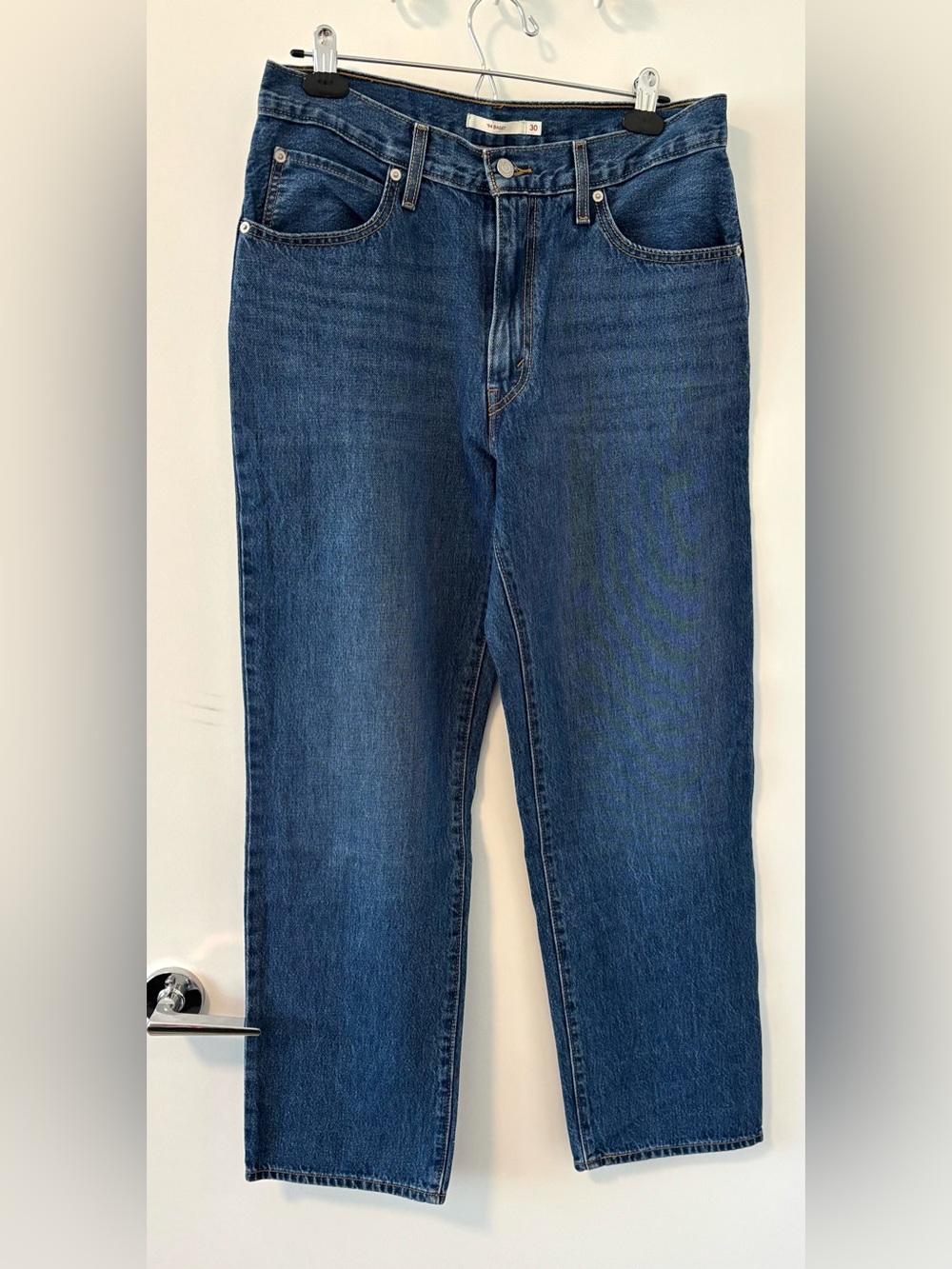 Levi’s ‘94 baggy jeans